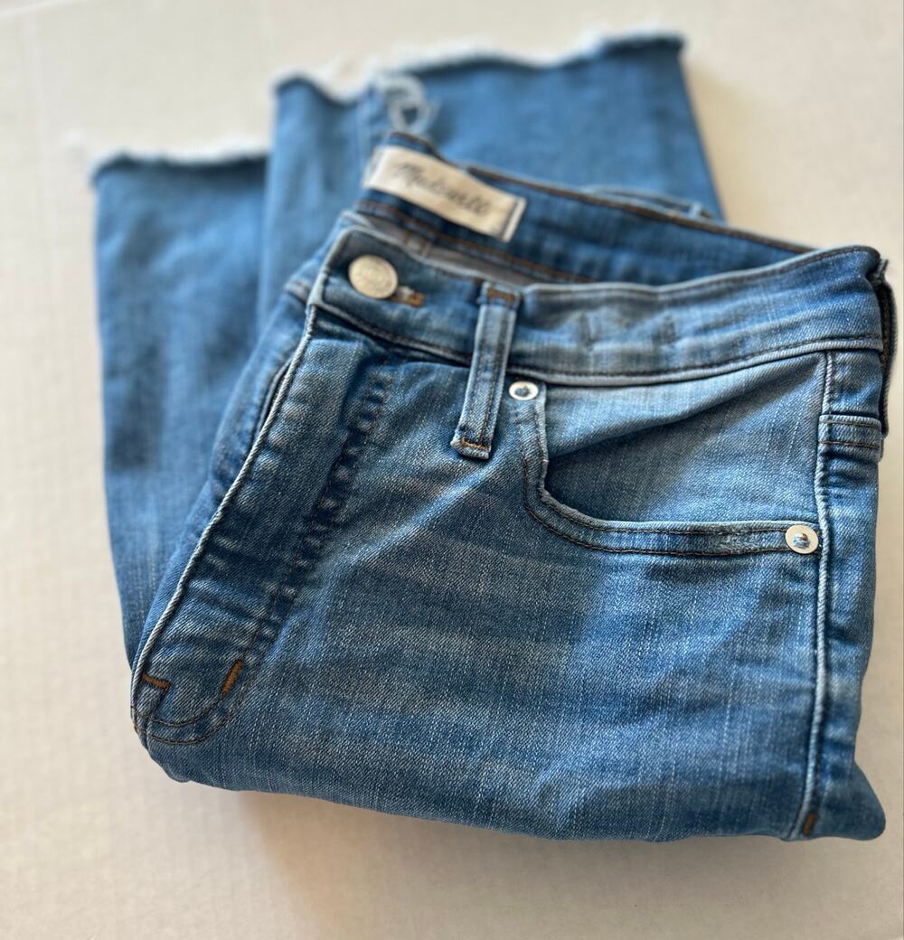 Madewell Cali Demi Boot Jeans Women’s 26 Cropped Bootcut Raw Hem
